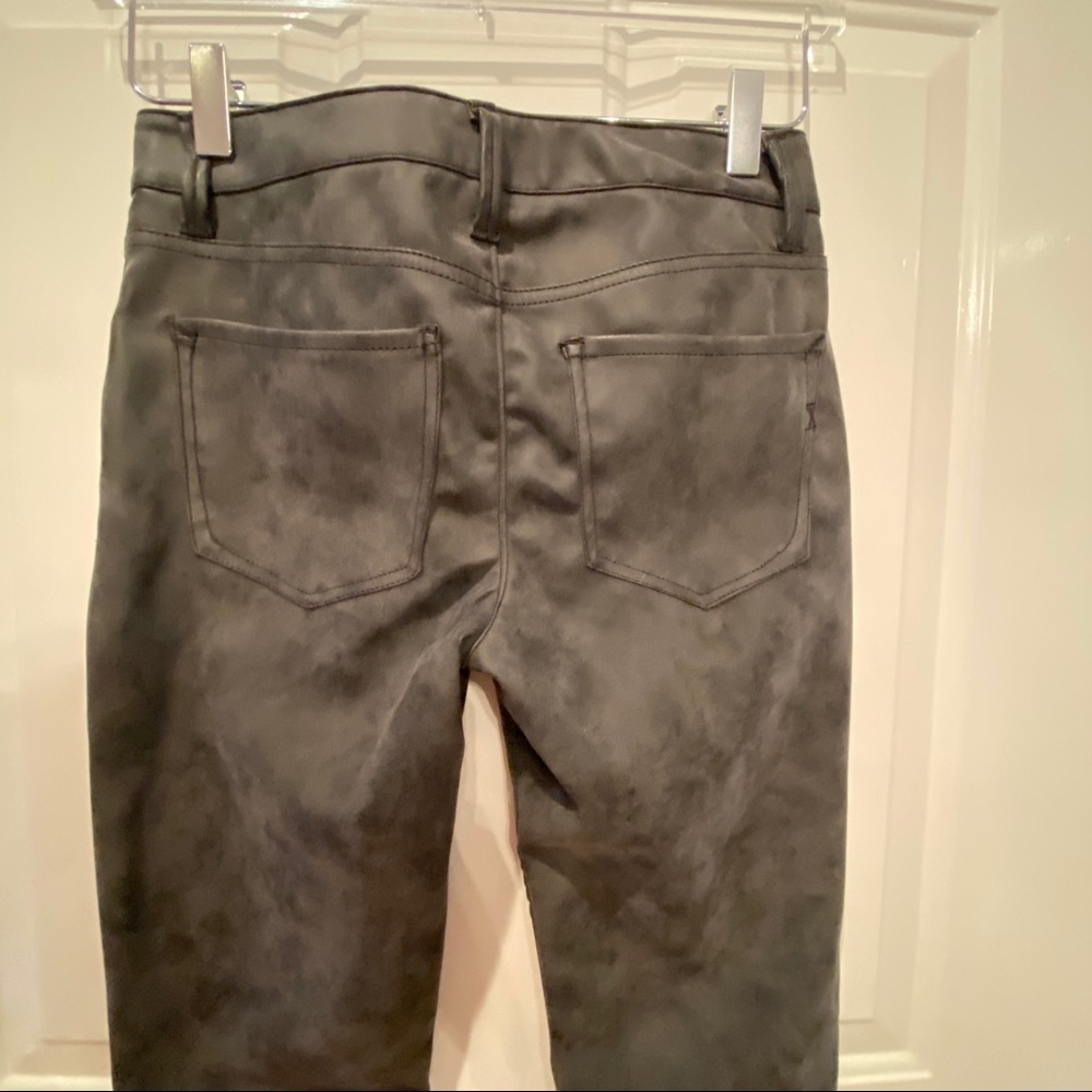 Express pants - Picture 4 of 6